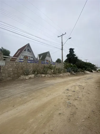 Casa Y Cabañas En Venta En Tongoy A Cuadras De Playa Grande