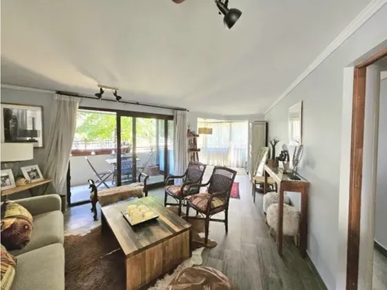 Departamento En Las Condes/ Las Tranqueras H. Cabot