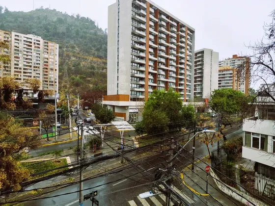 Arriendo Depto Av. Perú 2d/2b - 65 M2