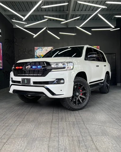 Toyota Land Cruiser 200 Vxr V8 5.7