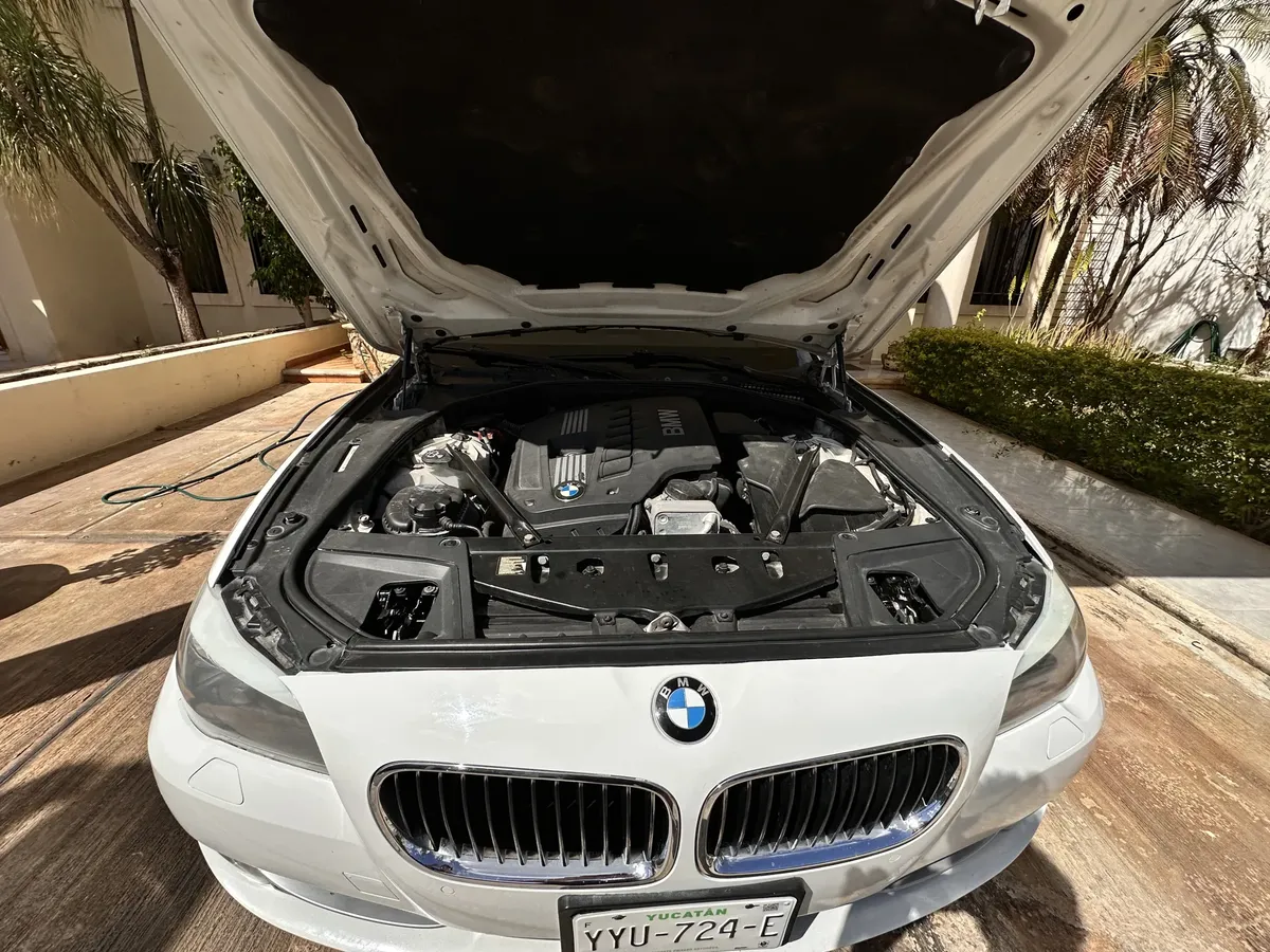 BMW Serie 5 3.0 528ia Top At656267664046101210