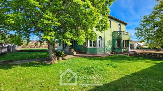 Sitio De 3200 M2 Con Casa Antigua. Ideal Para Proyectos