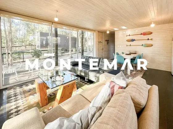 Casa En Venta De 4 Dormitorios En Maitencillo