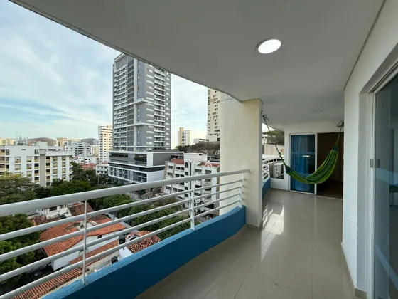 Apartamento Amoblado En Edificio Para Turismo  Piso 9 Sector Rodadero En Santa Marta