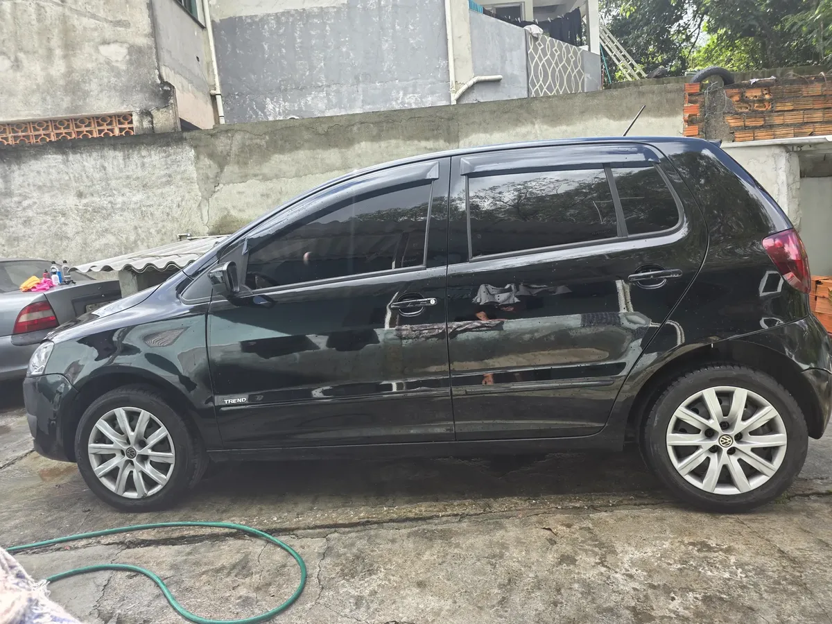 Volkswagen Fox 2011 1.0 Vht Total Flex 3p — foto 4