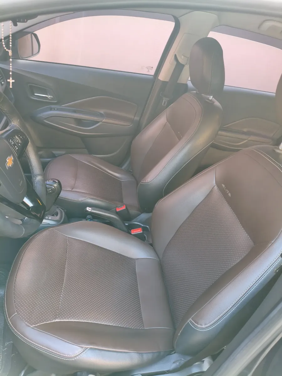Chevrolet Cobalt 2018 1.8 Elite Aut. 4p — foto 6
