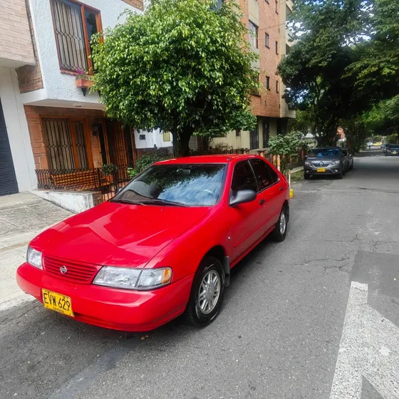 Nissan Sentra 1.6 B14 Super Saloon