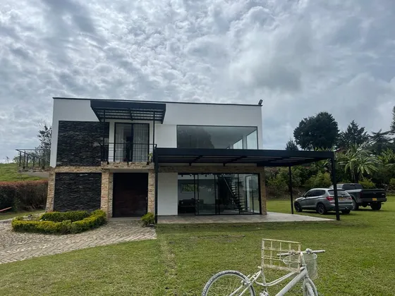 Vendo Casa Campestre En Carmen De Viboral Sector La Aurora