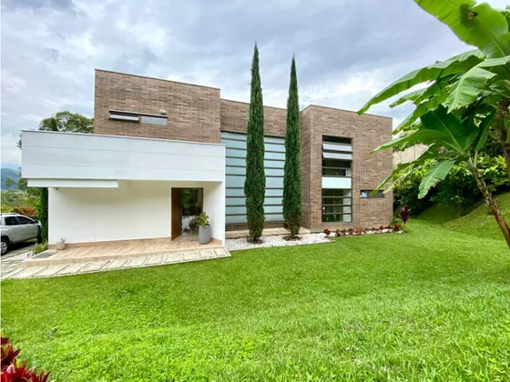 Vendemos Casa En El Escobero Envigado