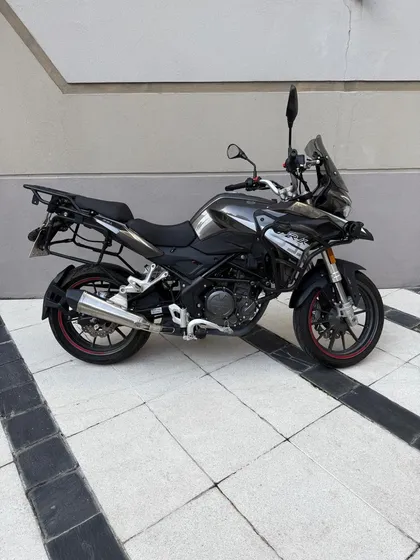 Benelli Trk 251 Impecable, En Garantia Con Accesorios