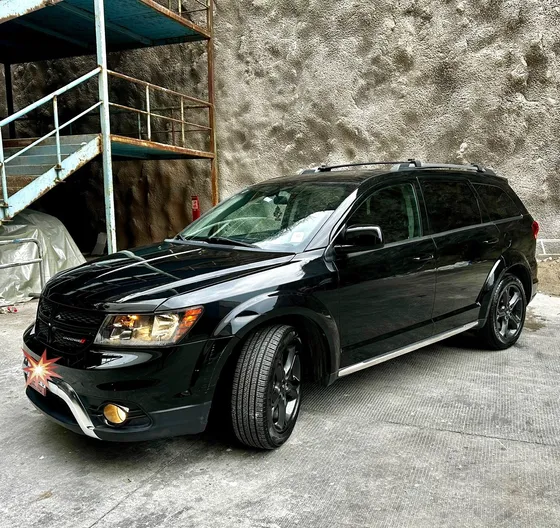 Dodge Journey 2.4 Sxt Sport 7 Pasajeros At