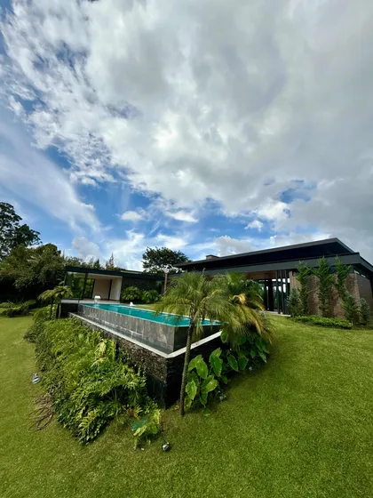 Casa Para Venta En Rionegro Sector Llanogrande
