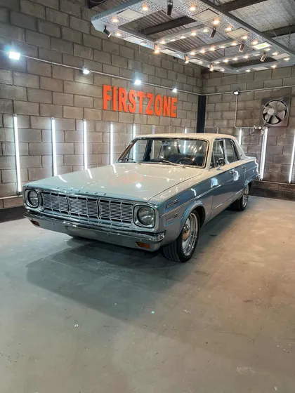 Valiant 1966