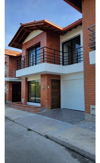 Casa En Venta, Sector Jardines De La Pradera, La Ceja 