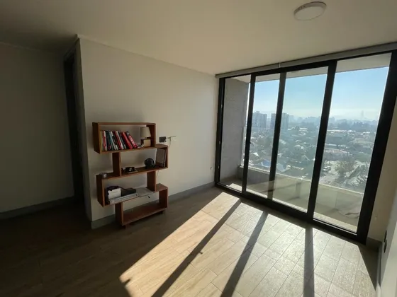 Departamento De 2 Dormitorios Y 2 Baños En Ñuñoa