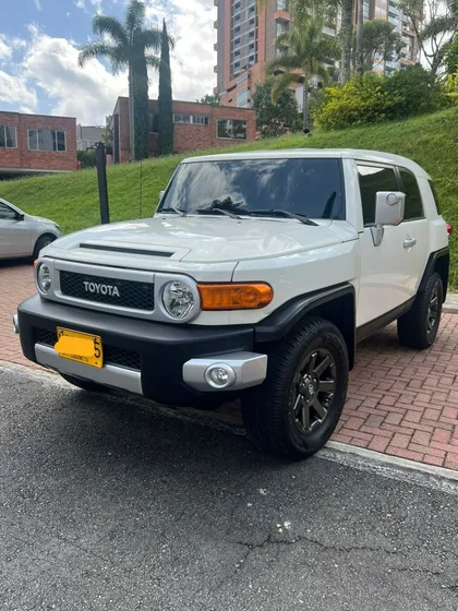 Toyota Fj Cruiser At