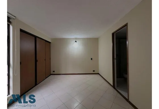 Apartamento En La Mejor Ubicación De San Diego(mls#254332)