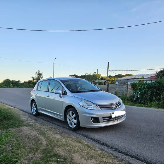 Nissan Tiida 1.8l Full