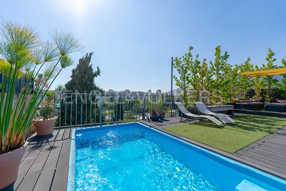Exclusivo Penthouse Dúplex Amoblado Con Piscina Privada