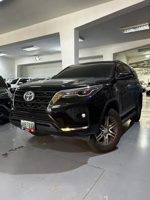 Toyota Fortuner Fortuner