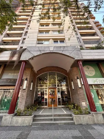 Departamento En Venta De 4 Ambientes Con Amenities, Piscina, Sum