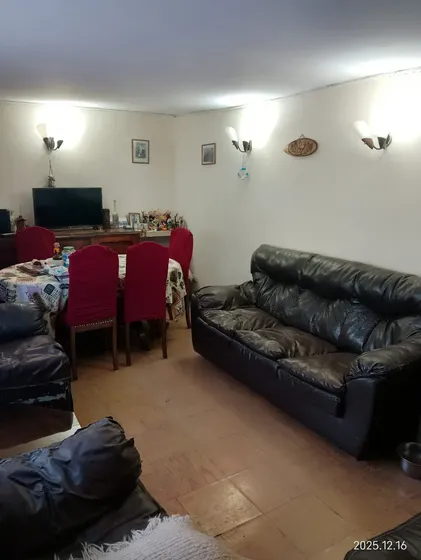 Amplia Casa Metro Vivaceta, Con Local Comercial
