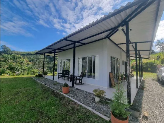 Finca En Chaguala A 20 Minutos De Armenia Excelente Vista
