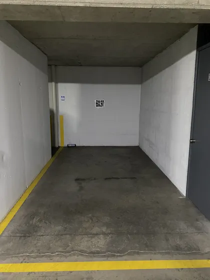 Estacionamiento Con Bodega En Ñuñoa