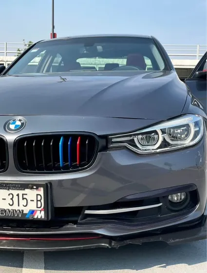 Bmw 330i 2.0 330ia Sport Line At