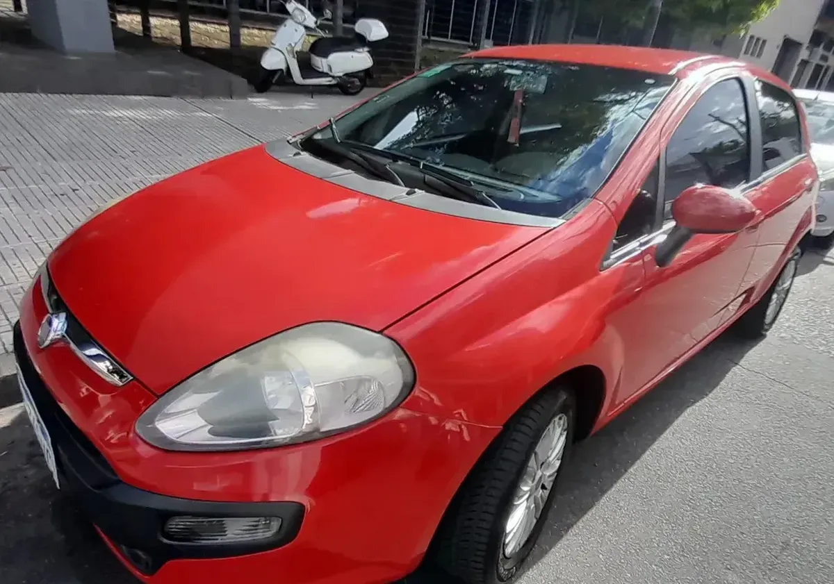 Fiat Punto 1.4 Attractive Pack Top Uconnect