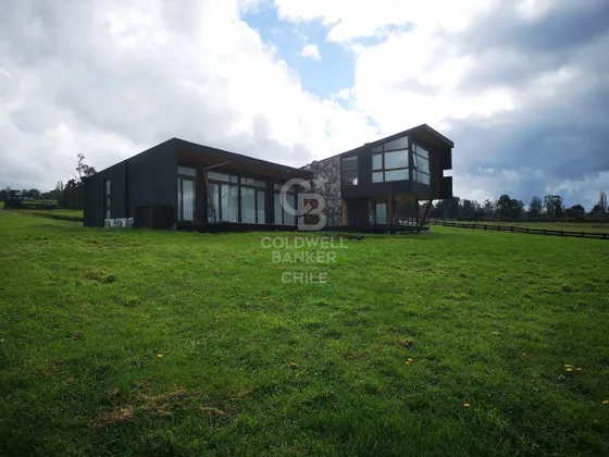 Casa Moderna Amoblada Con Vista Al Lago Panguipulli