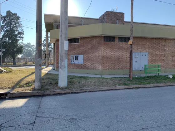 Galpon Venta  558 M2  Ferreyra Parque Industrial