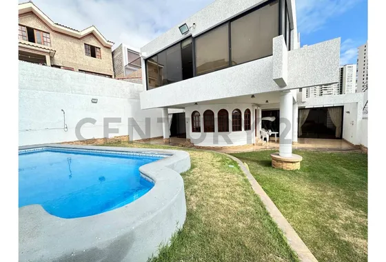 Casa En Arriendo  Sector Sur Iquique