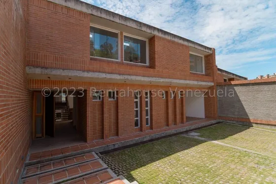 Townhouse En Venta Alto Hatillo Mls 25-11246. Mr