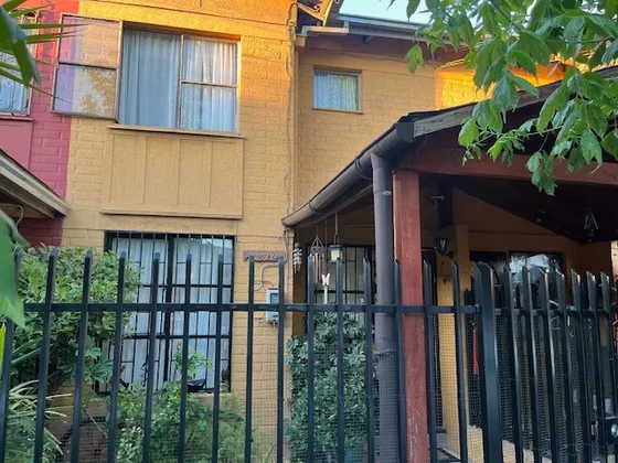 Linda Casa En Venta Cercana A Mall Tobalaba. Pie Alto.