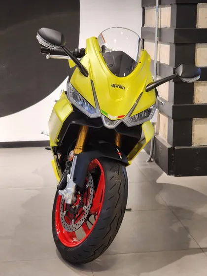 Aprilia Rs 660