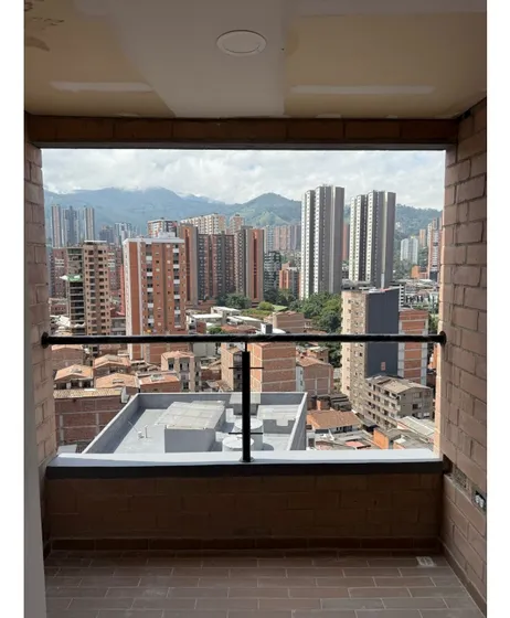 Apartamento En Sabaneta. Sector Calle Larga. Se Vende 