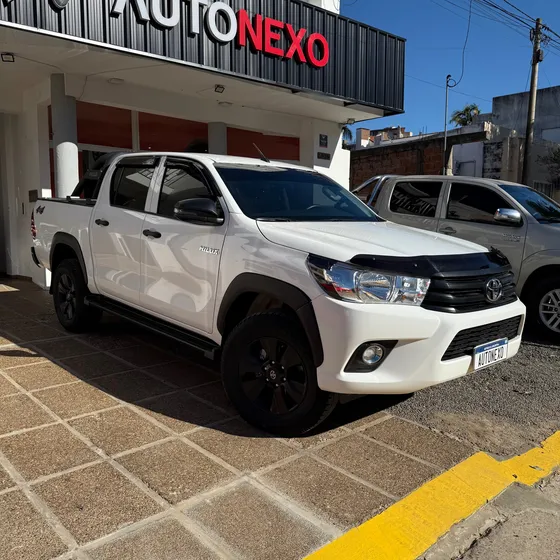 Toyota Hilux Pick-up 2.4 Cd Dx 150cv 4x4