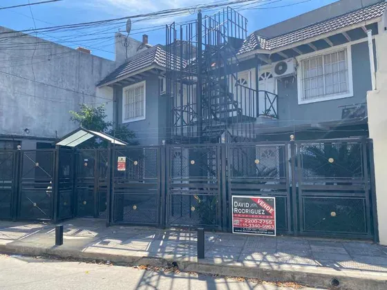 Departamento En Venta En Moron Centro