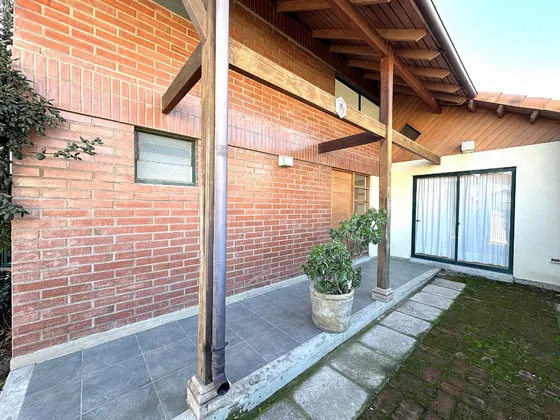 Linda Casa En Barrio Centro Nuevo Machalí