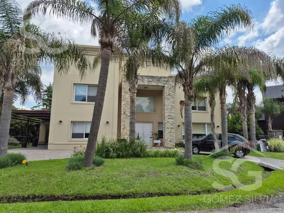 Casa En Venta 5 Ambientes Campos De Alvarez Franciscoalvarez