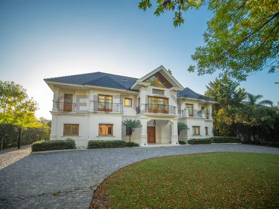 Casa En Alquiler En Grand Bell Barrio Privado