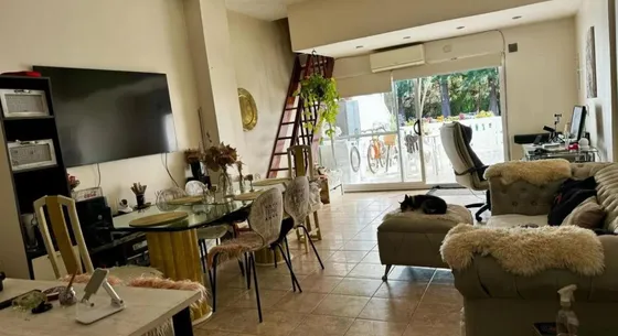 Departamento En Venta - 2 Dormitorios 1 Baño - Echeverría