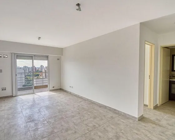 Departamento 2 Ambientes Con Balcón En Venta Clamaco Sa