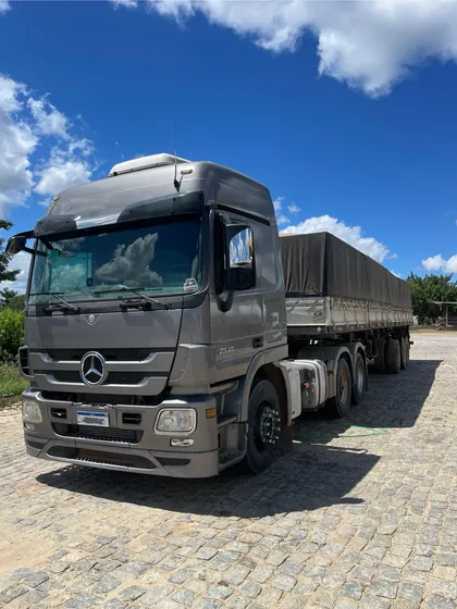 Mercedes Actros 2546