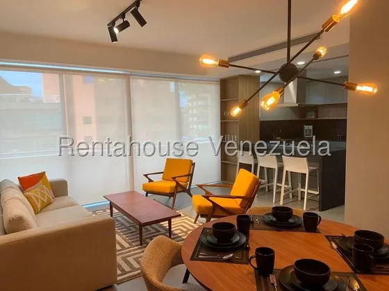 Cur Apartamento En Alquiler En Campo Alegre 25-17072 Yg