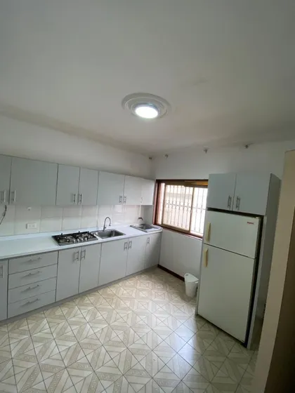 En Alquiler Anexo En 1er. Piso De Casa En La California Sur Oeste.