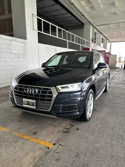 Audi Q5 2.0 L T Elite Dsg