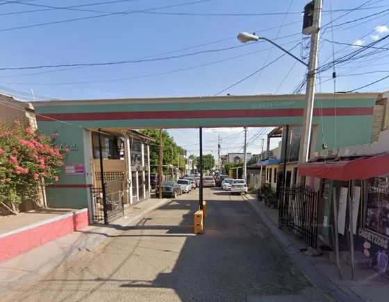Casa En Venta En Pórticos Del Valle Mexicali Baja California Lf*
