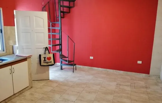 Venta - Tres Ambientes - Villa Tesei - Hurlingham
